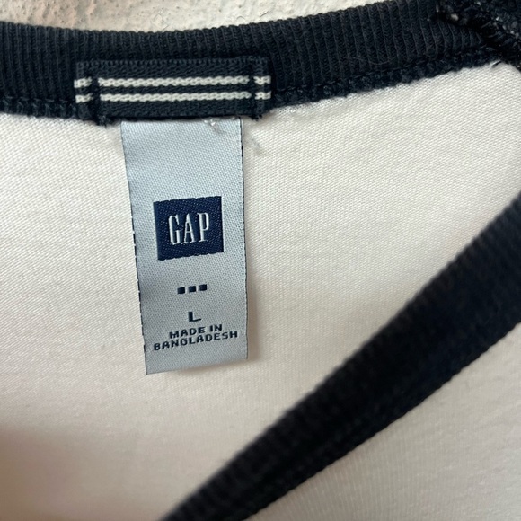 GAP Long Sleeve Raglan Tee - White and Navy. Large - Picture 2 of 3